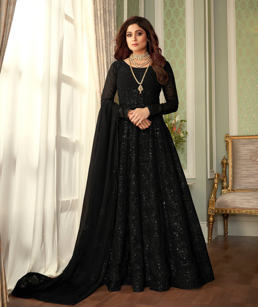Buy Black Anarkali gown with pink border and intricate lace embroidery by  fayon kids